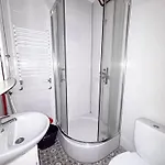 Srodmiescie Ul Sempolowskiej Hostel *