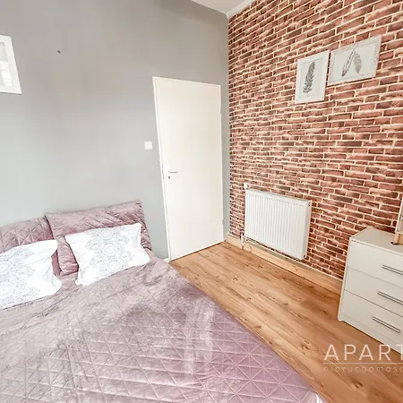 Srodmiescie Ul Sempolowskiej Hostel Gdansk