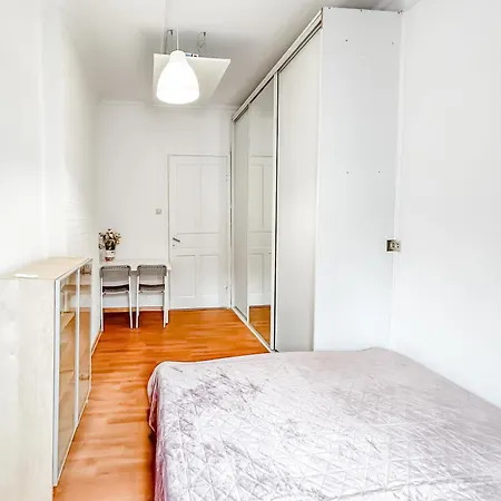 Srodmiescie Ul Sempolowskiej *