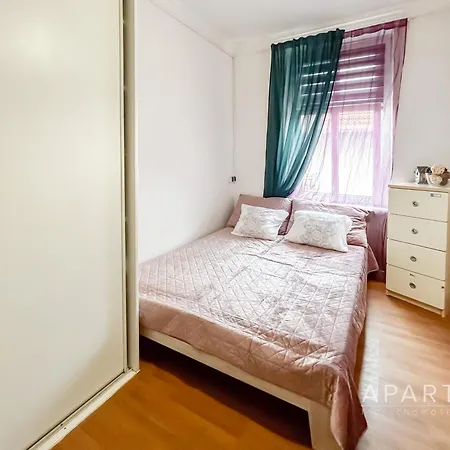 Hostel Srodmiescie Ul Sempolowskiej
