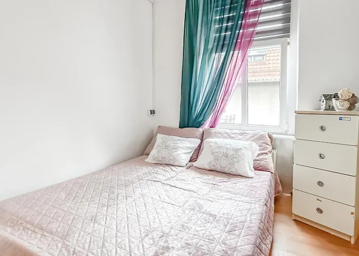 Srodmiescie Ul Sempolowskiej * غدانسك