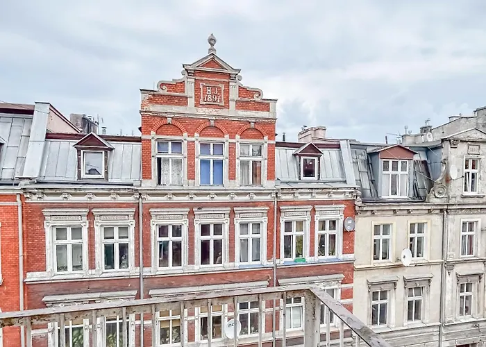 Srodmiescie Ul Sempolowskiej بيت شباب غدانسك