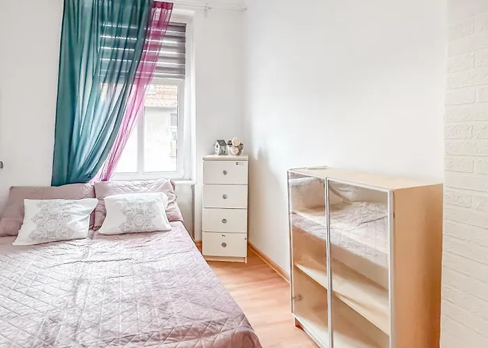 بيت شباب Srodmiescie Ul Sempolowskiej غدانسك