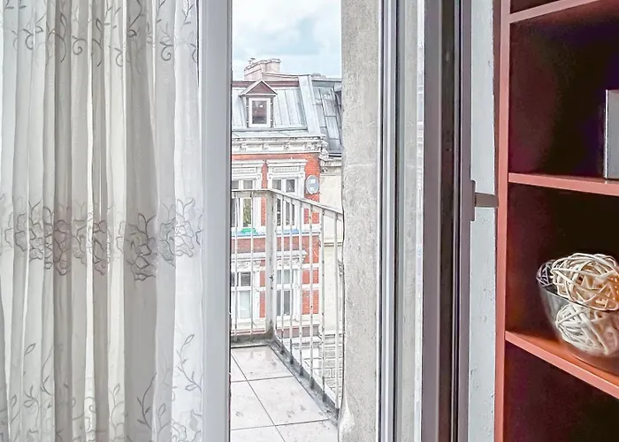 بيت شباب Srodmiescie Ul Sempolowskiej *