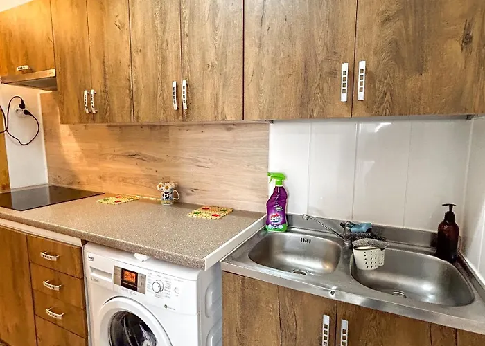 Srodmiescie Ul Sempolowskiej *